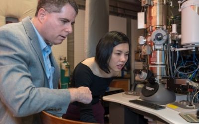 New electron microscope sees more than an image